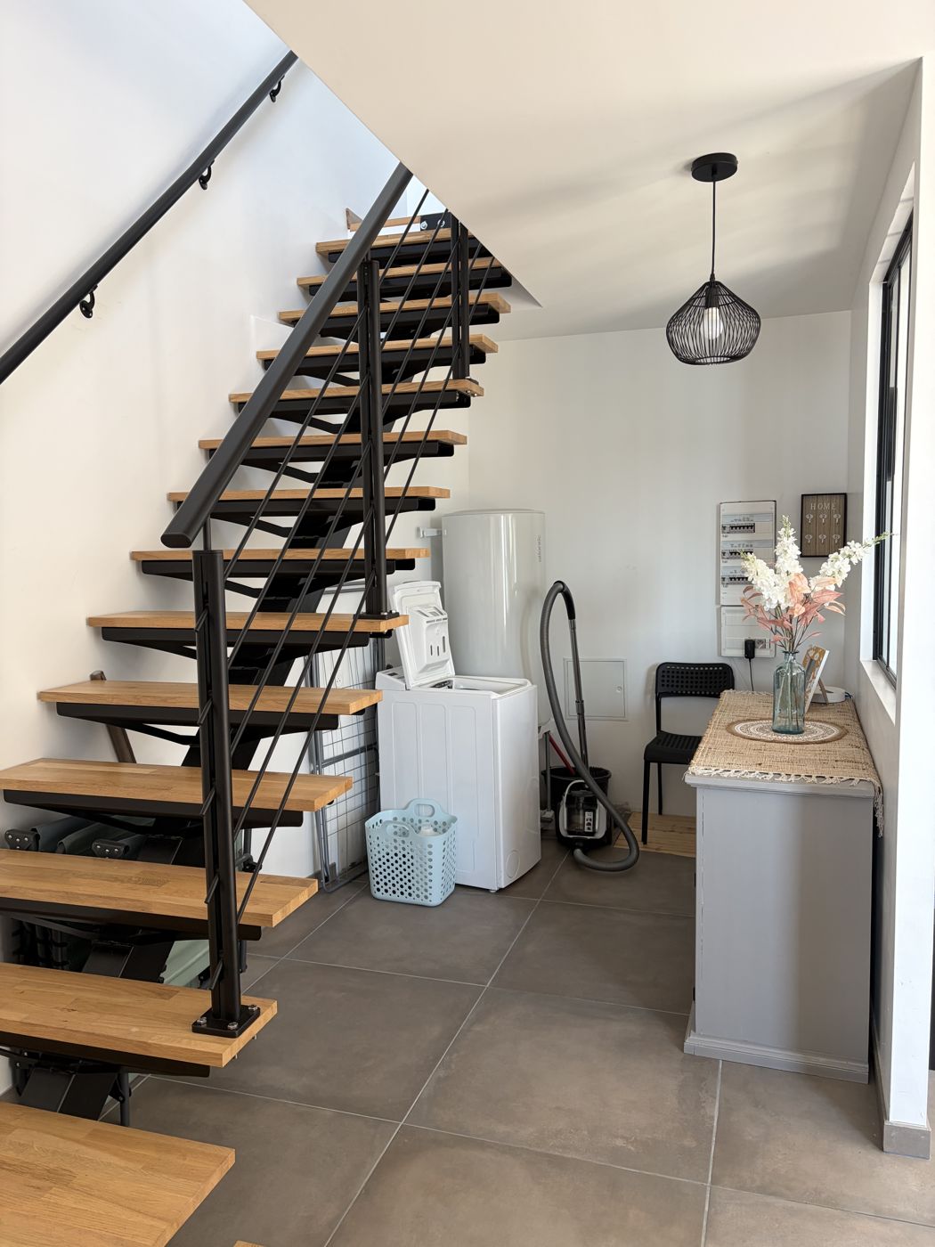 Buanderie et escalier